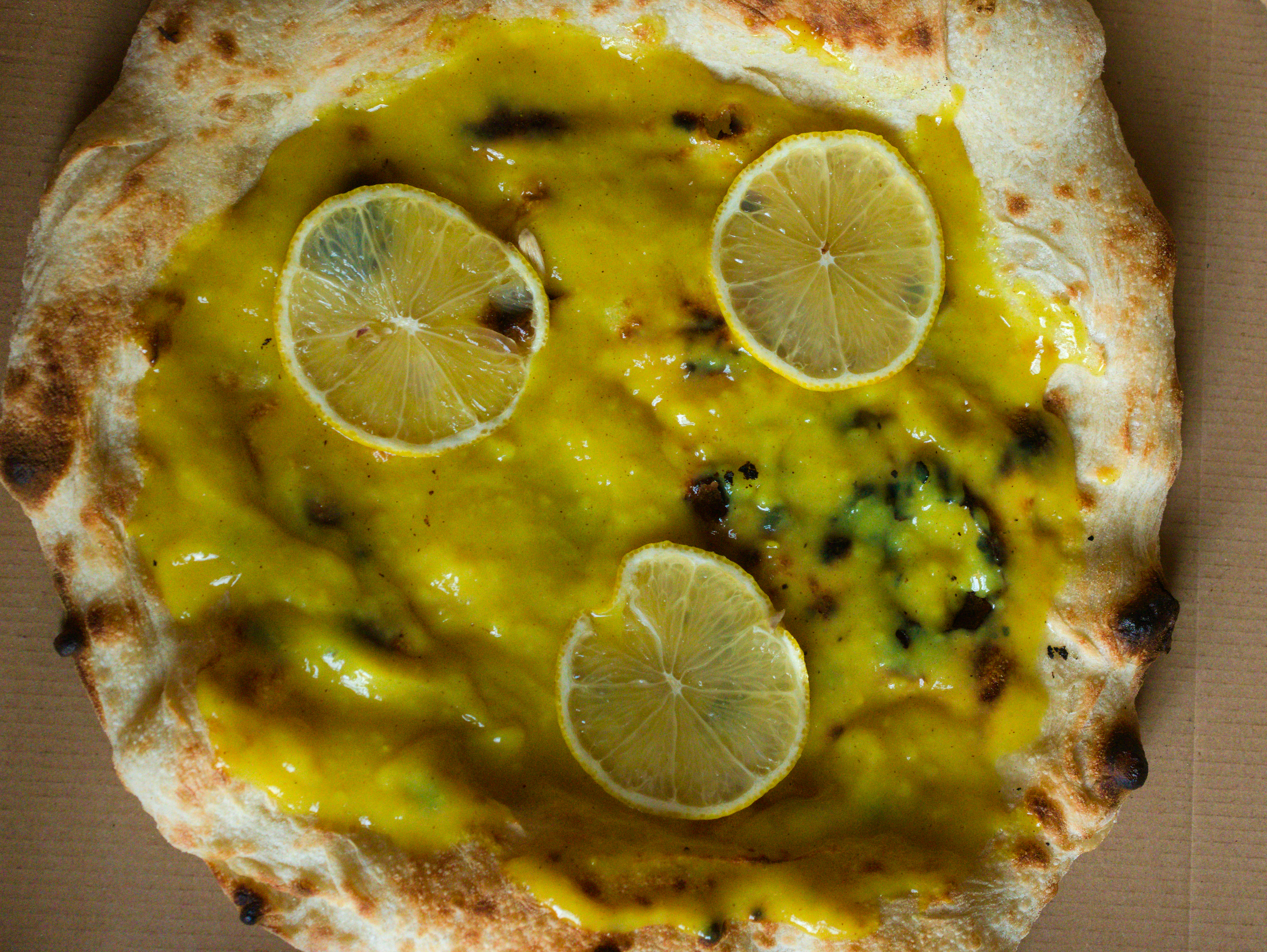 Nachtischpizza Lemon Curd Originelle neapolitanische Pizza